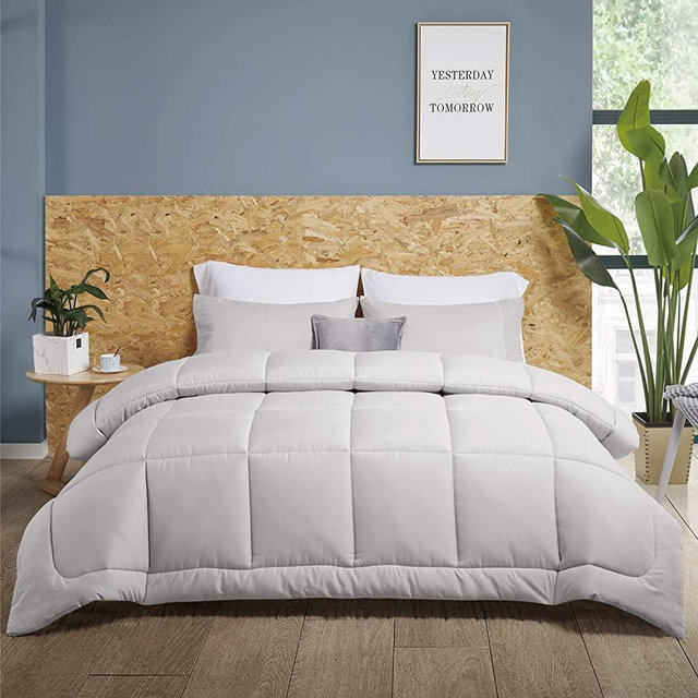 Bedsure Gray Comforter Queen Duvet Insert - Quilted Bedding Comforters for Queen Bed with Corner Tabs