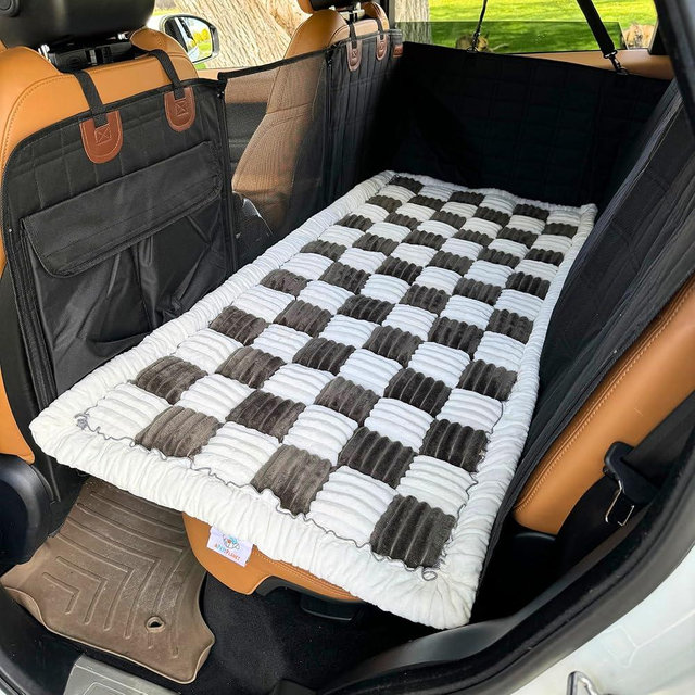 Plaid Dog Bed, Plaid Couch Cover, Non-Slip Bottom, Pet Bed Mat, Custom Fit for Backseat Extenders, and Seat Covers, Dog Travel Bed, Anti-Slip Pet Blanket