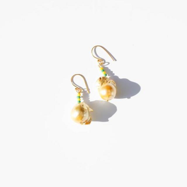 Pearl Earrings - Yellow Pearls