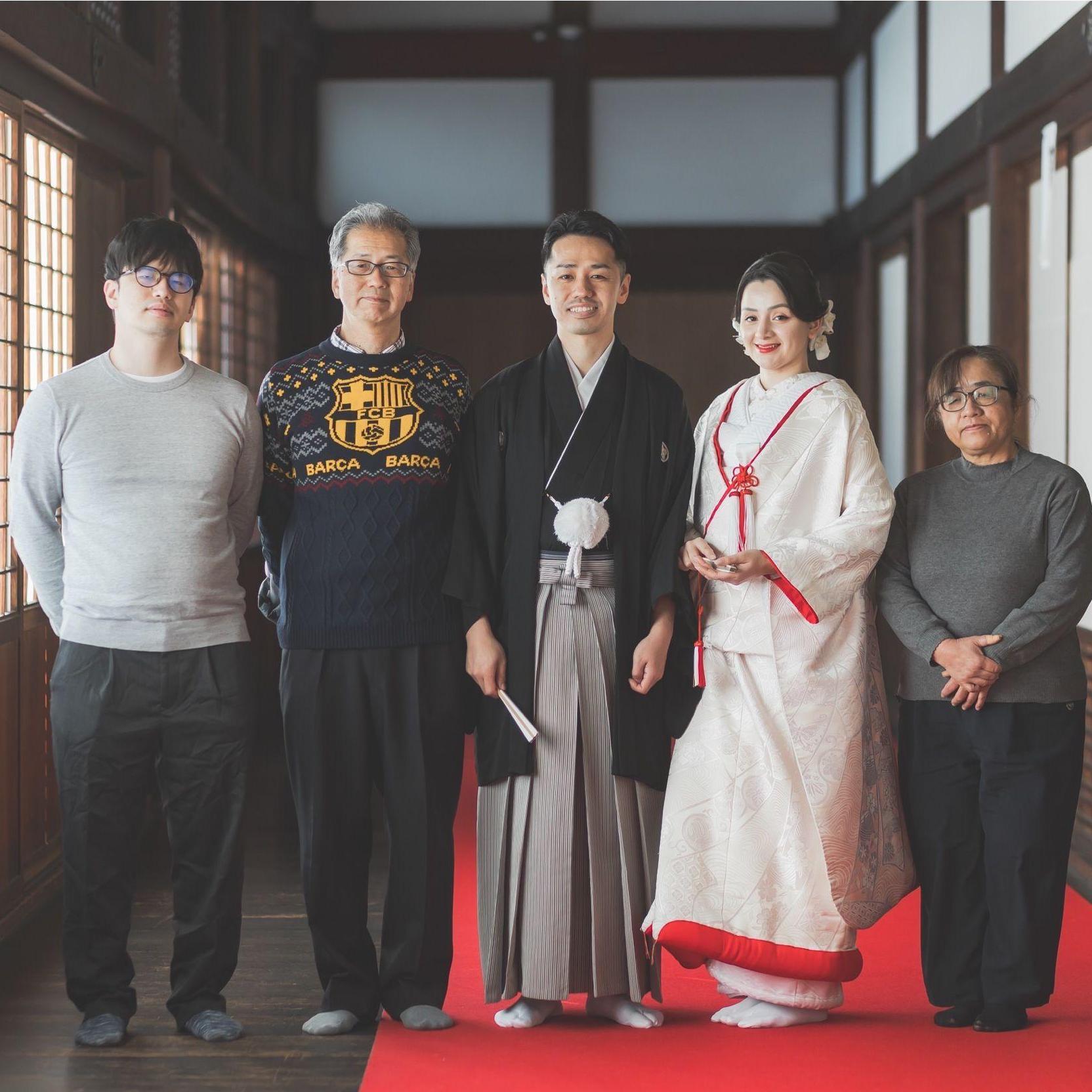 La hermosa familia Minami. Kyoto, Japón
南家、京都にて