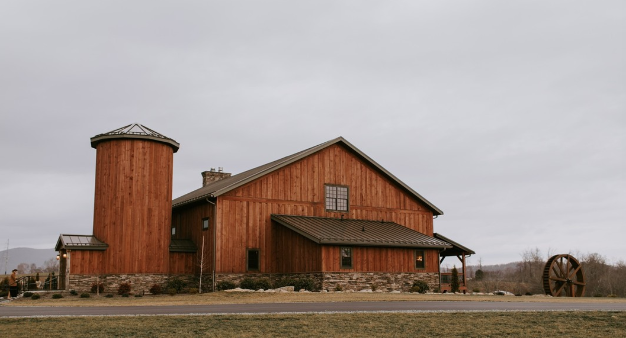 The Wedding Website of Jimmie Accardi and McKenzie Clarke