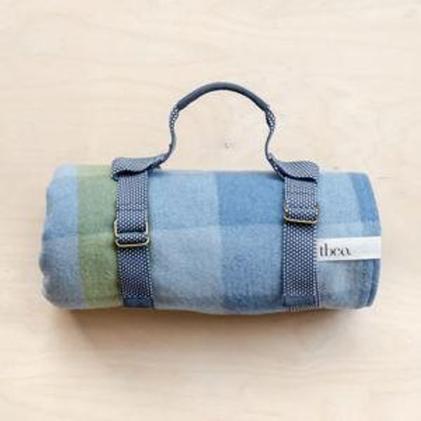 Recycled Wool Picnic Blanket in Blue Gradient Gingham | Navy Recycled Strap