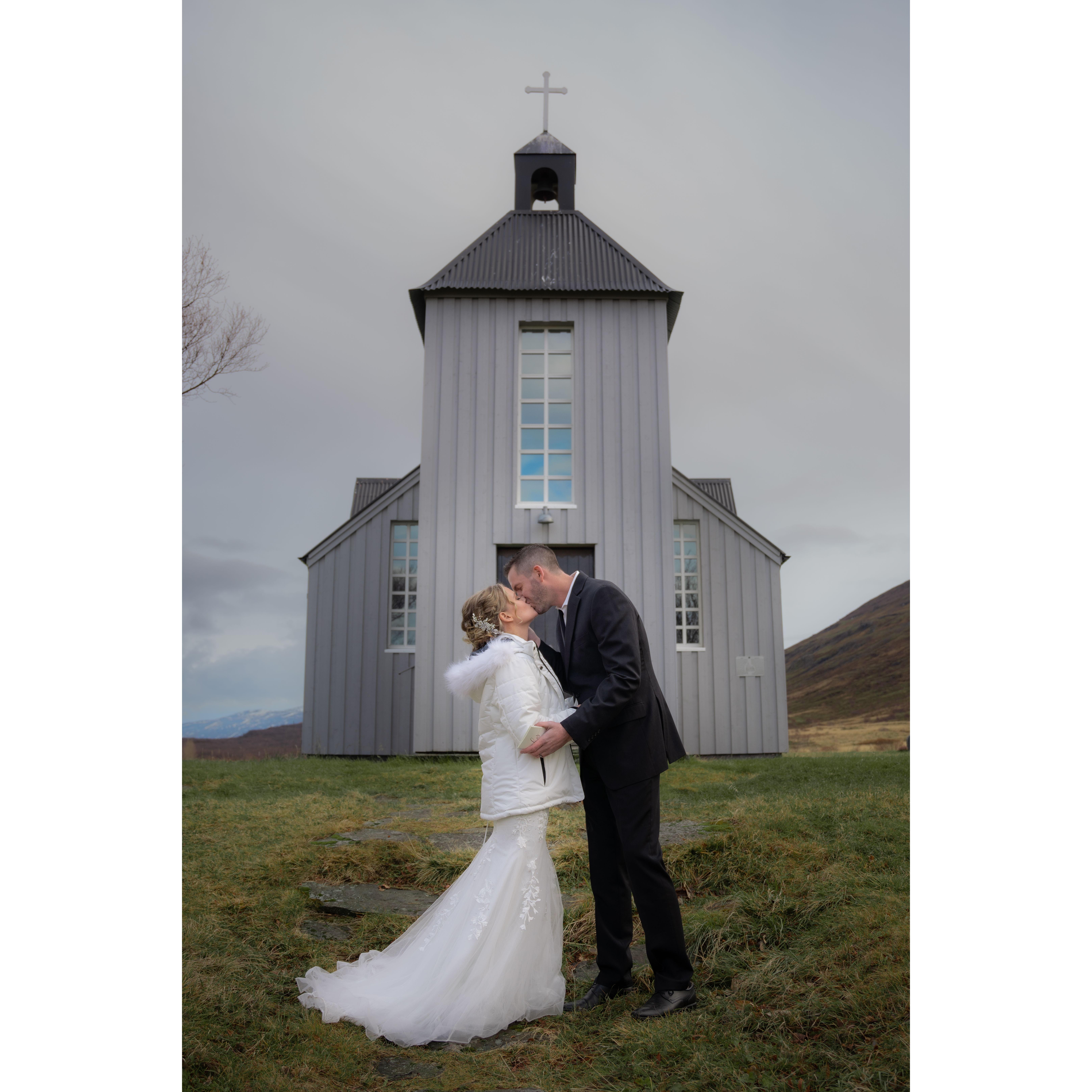 Vows in Iceland