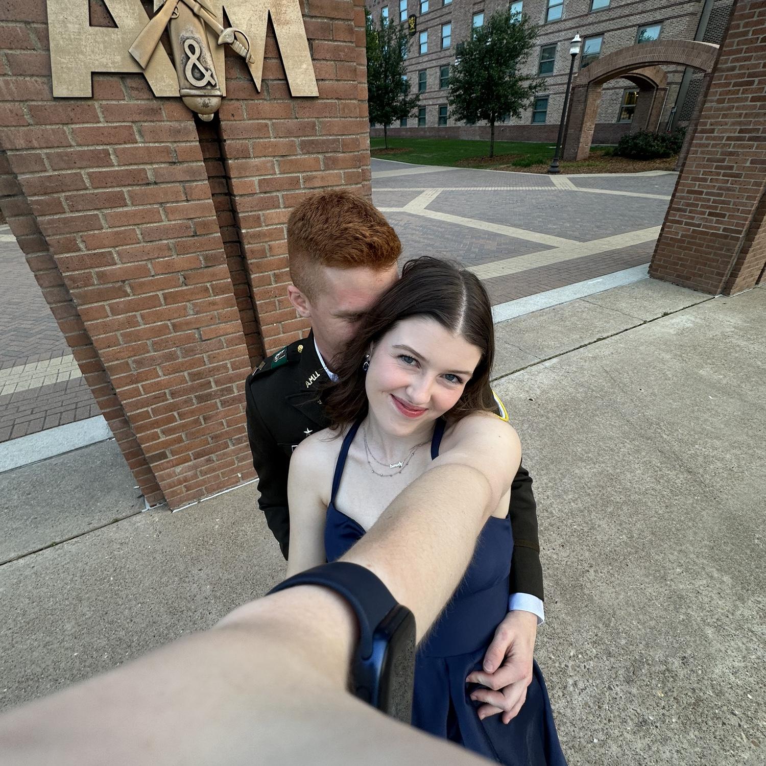 04/27/2024.
Happy boot dance!