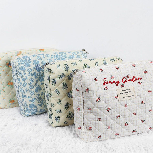 Personalized Embroidered Makeup Bag – Custom Name Cosmetic Bag – Bridesmaid Gift – Gift for Mom – Floral Wedding or Travel Organizer