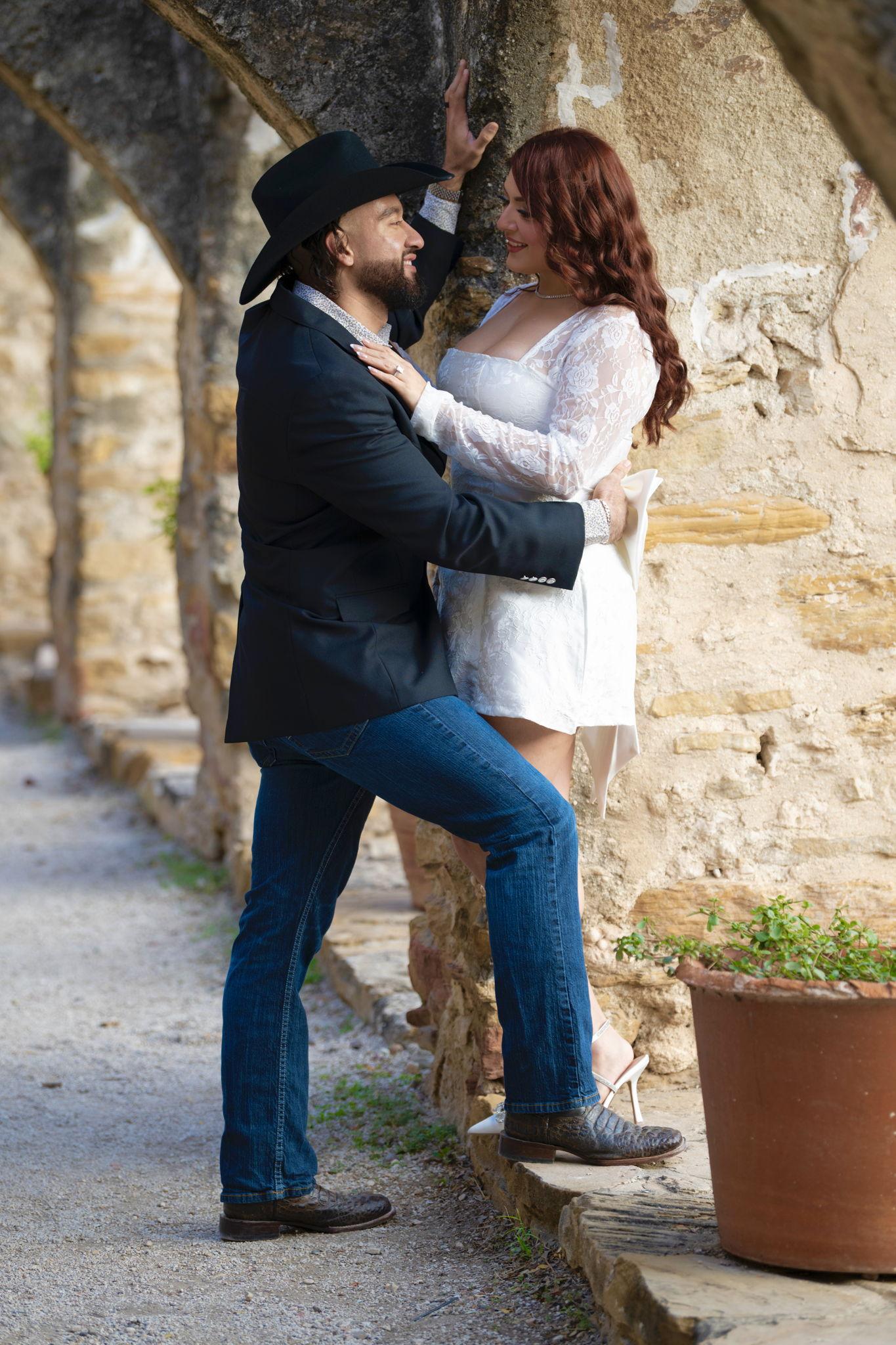 The Wedding Website of Martin Cantú and Victoria Lopez