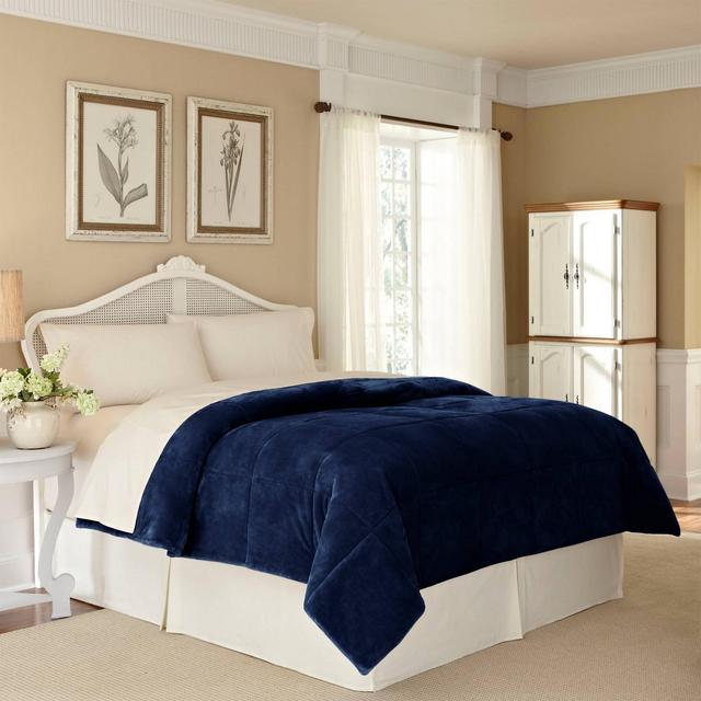 King PlushLux Bed Blanket Midnight Blue - Vellux