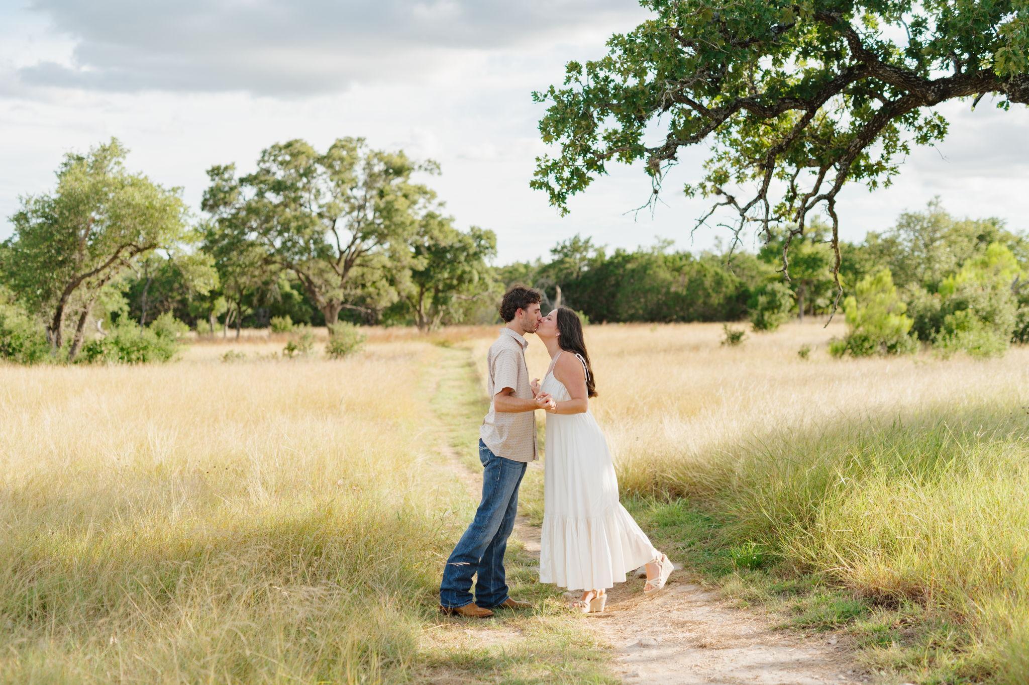 The Wedding Website of Lexie DeLeon and Colby Pierdolla