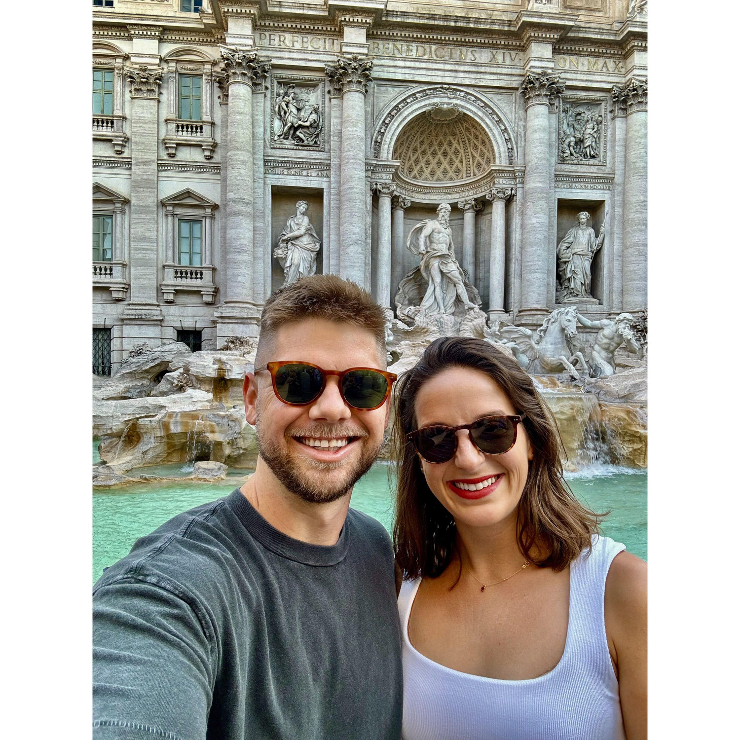 Trevi fountain, making wishes