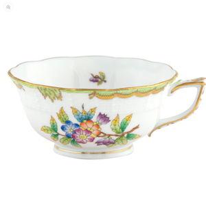 Queen Victoria Green Tea Cup