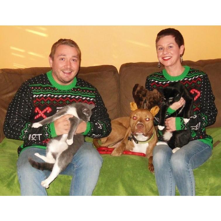 Christmas 2017. Sheena and Judy really were not in the Christmas spirit.