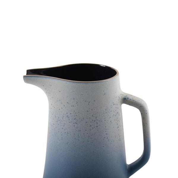 Large Pitcher in Fog and Tahoe