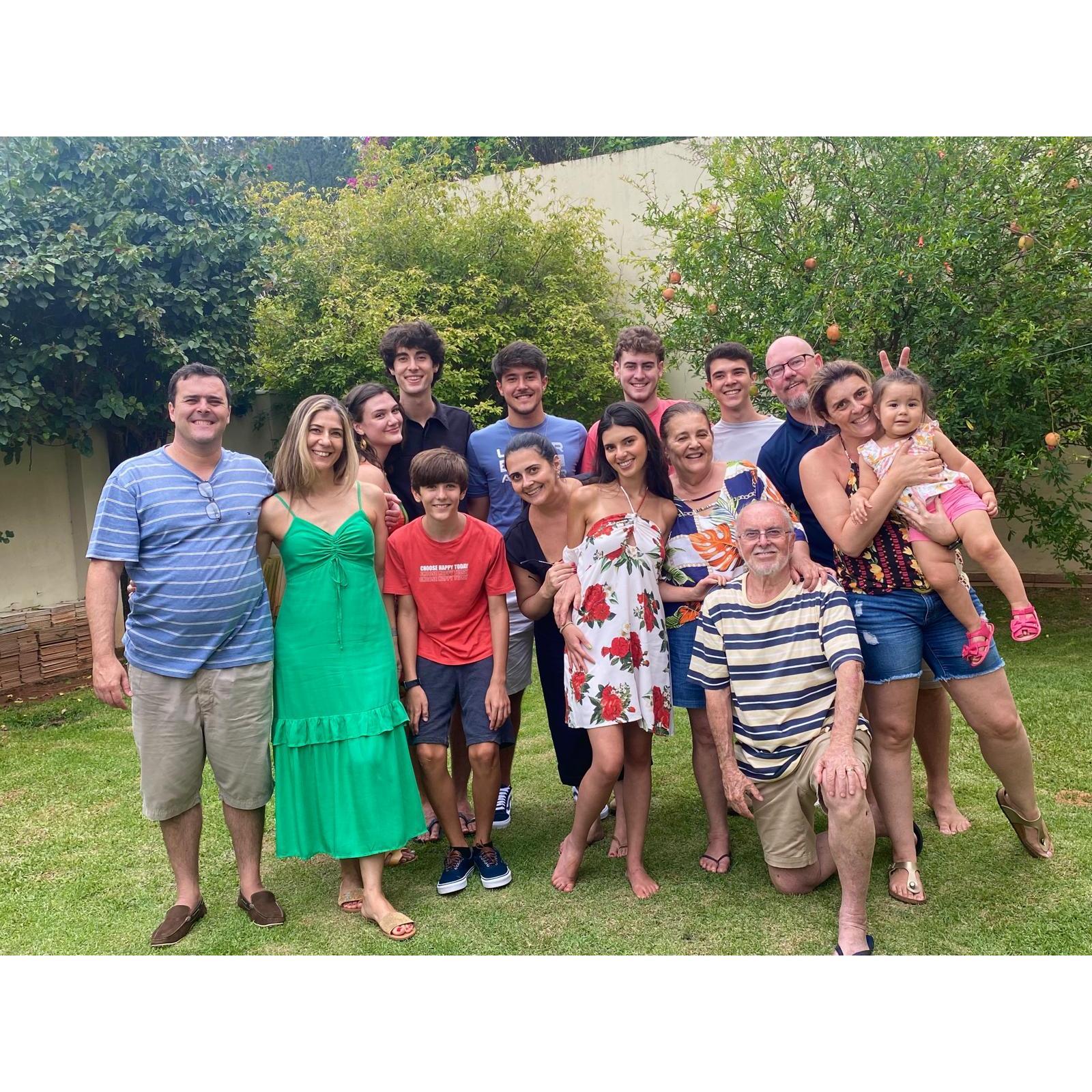 Amamos todos vocês!