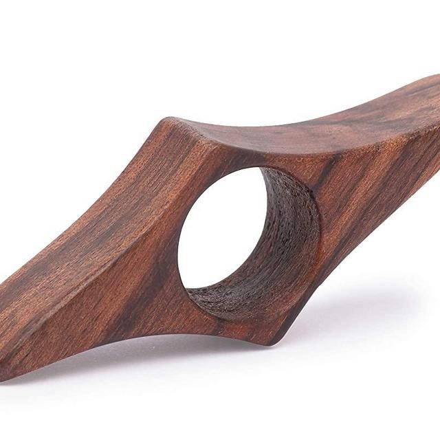 TILISMA Book Page Holder – Handmade Natural Walnut Thumb Bookmark -Novel Reading Accessories Gifts for Readers, Book Lovers Gifts, Bookworm Gifts, Literary Gifts - Book Accessories (Small 0.78 inches)