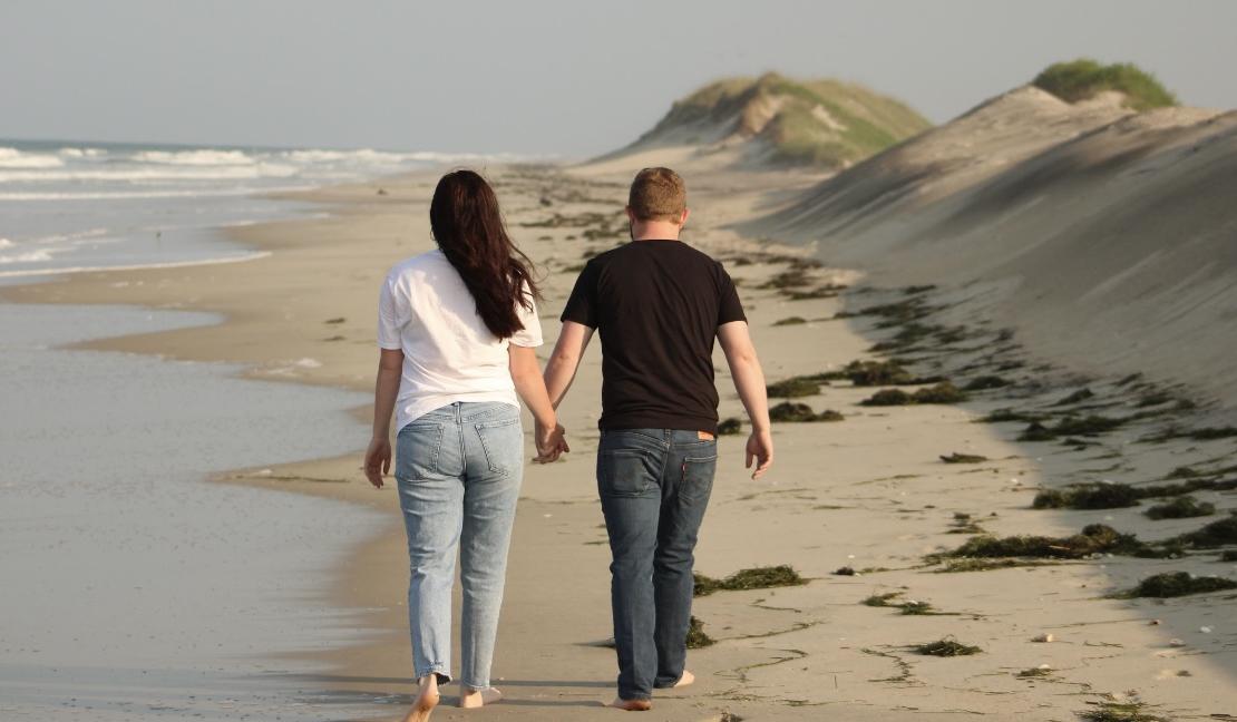 The Wedding Website of Emma Baldwin and Taylor Strahler