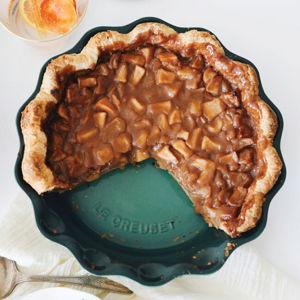 Heritage Fluted Pie Dish, Artichaut