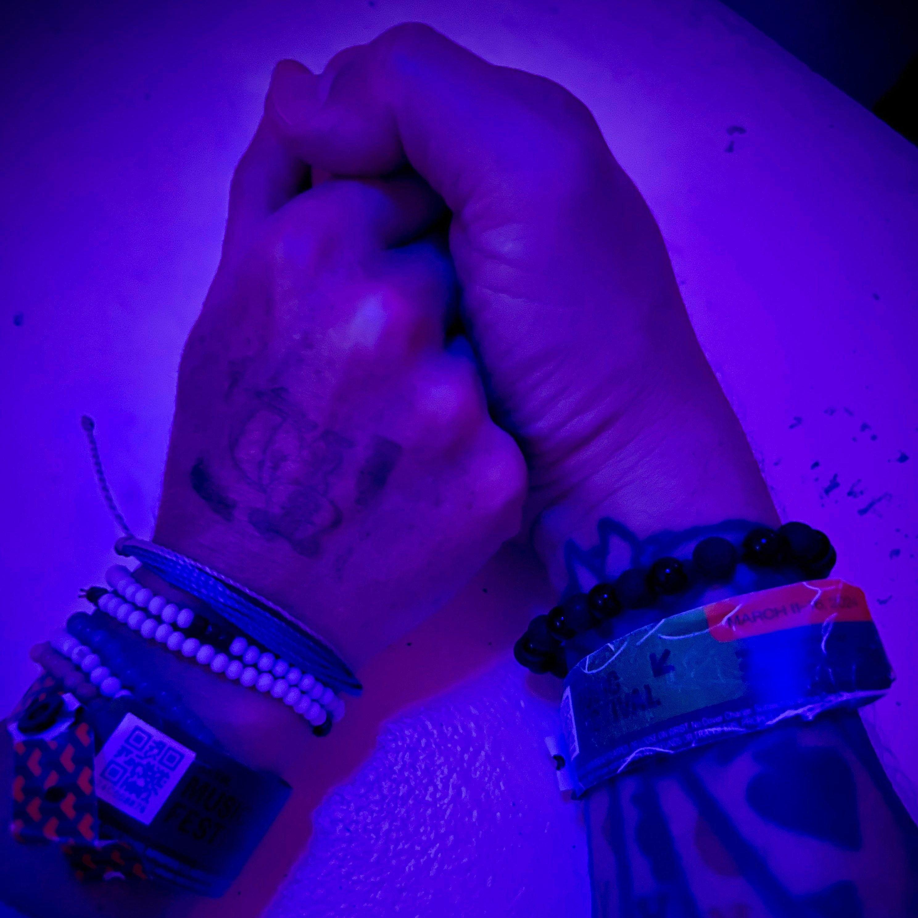 Our annual SXSW tradition: new bands, new wristbands, same steady grip. 🎸