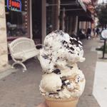 The Pearl Ice Cream Parlor