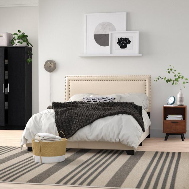 Charlie Bed