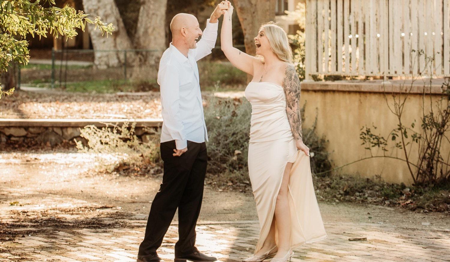 The Wedding Website of Amanda Simpson and Greg Larson