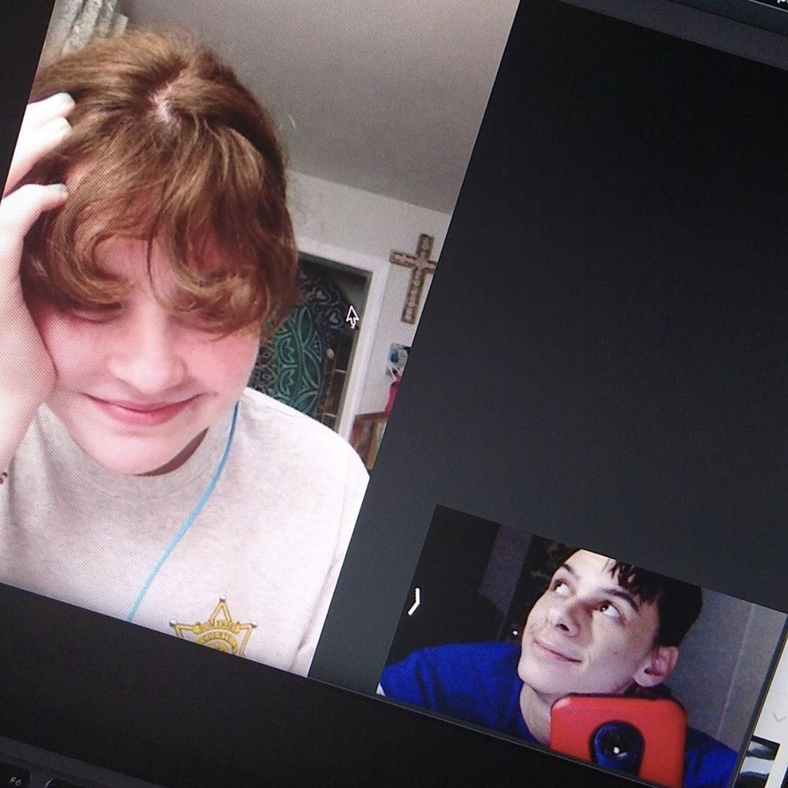 Covid didn't stop us from seeing eachother. Thank you facetime!