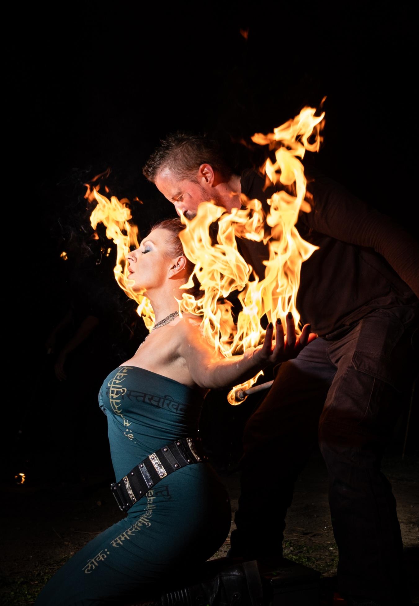 The Wedding Website of Cameron Vermeulen and Betty Maukovich