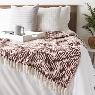 X-Diamond Geometric Throw