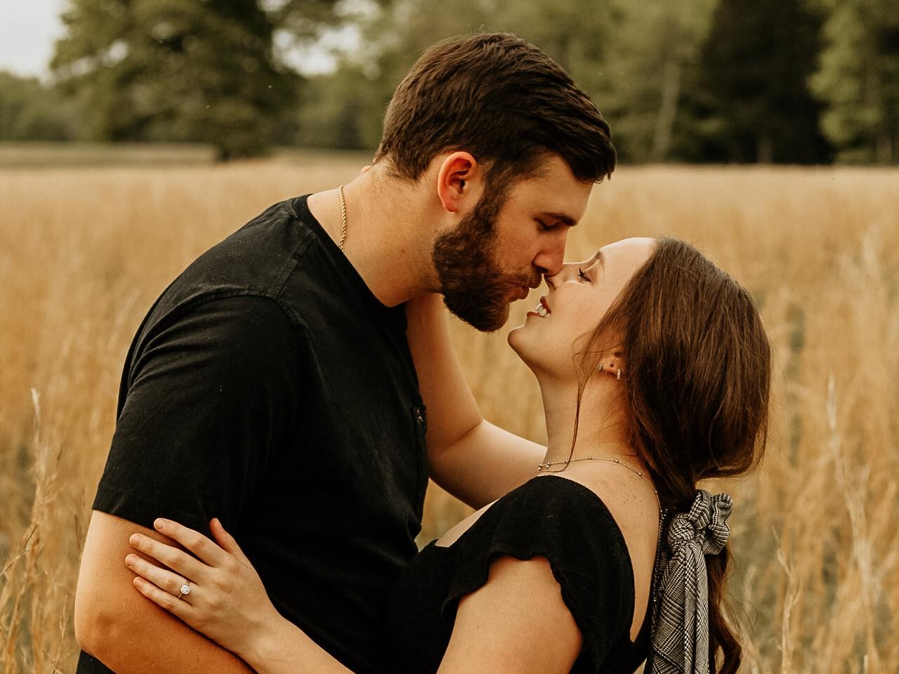 The Wedding Website of Daniel Tomaszewski and Savannah Dame