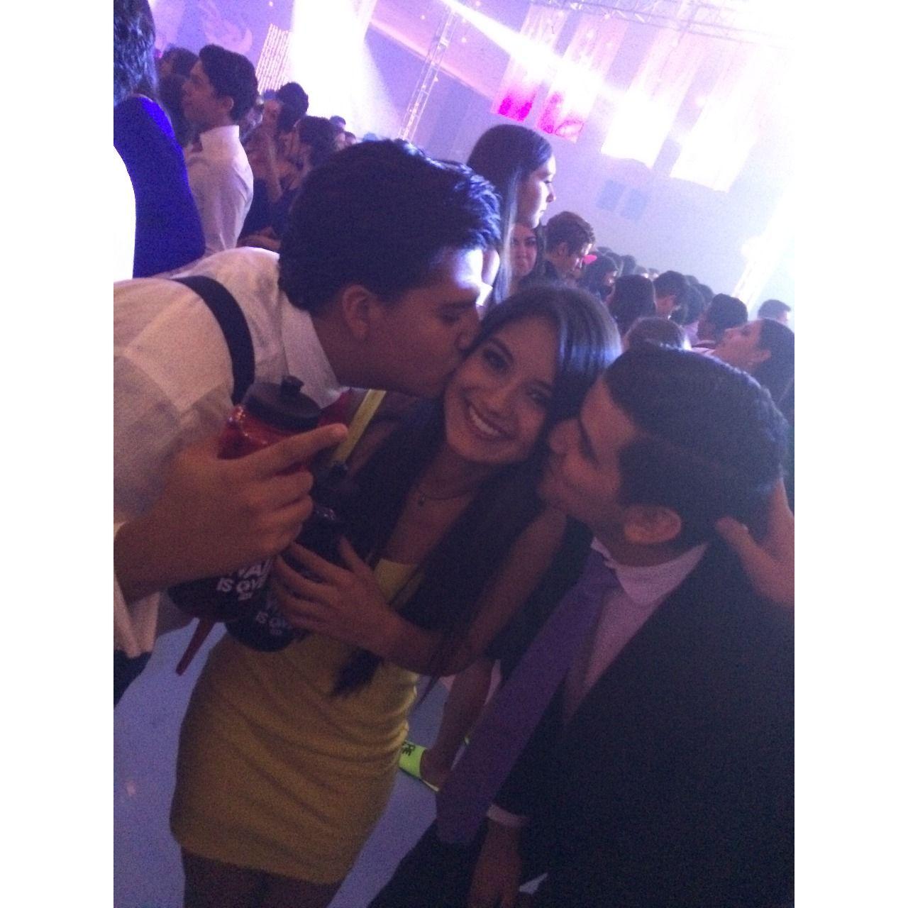 Cuando nos conocimos en una fiesta de 2500 personas