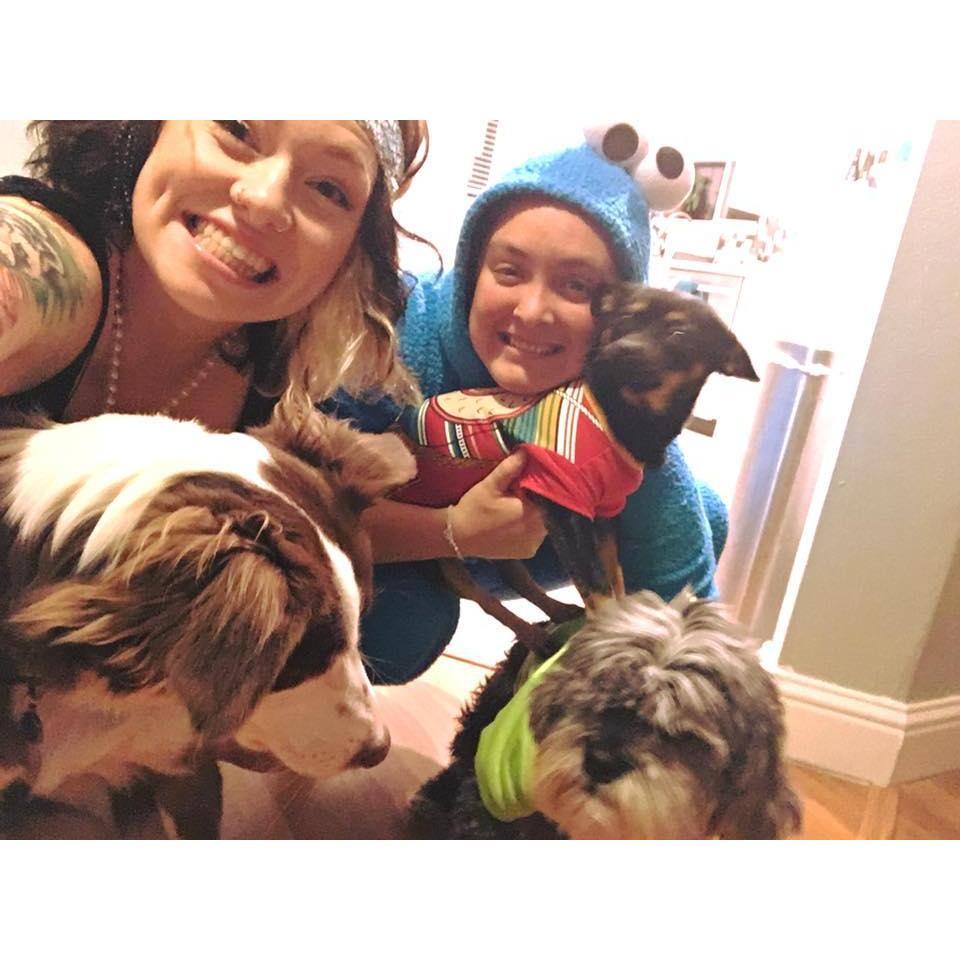 Waiting for trick-or-treaters! (Halloween 2018)