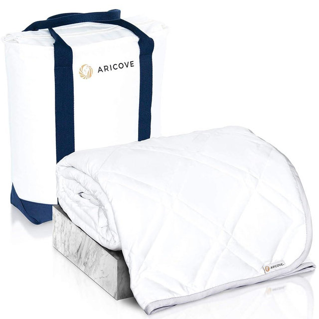 Aricove Cooling Weighted Blanket, 22 lbs, Queen Size for Adults, Luxury Heavy Blanket in Silky Soft Bamboo, 60x80 inches, Machine Washable, White