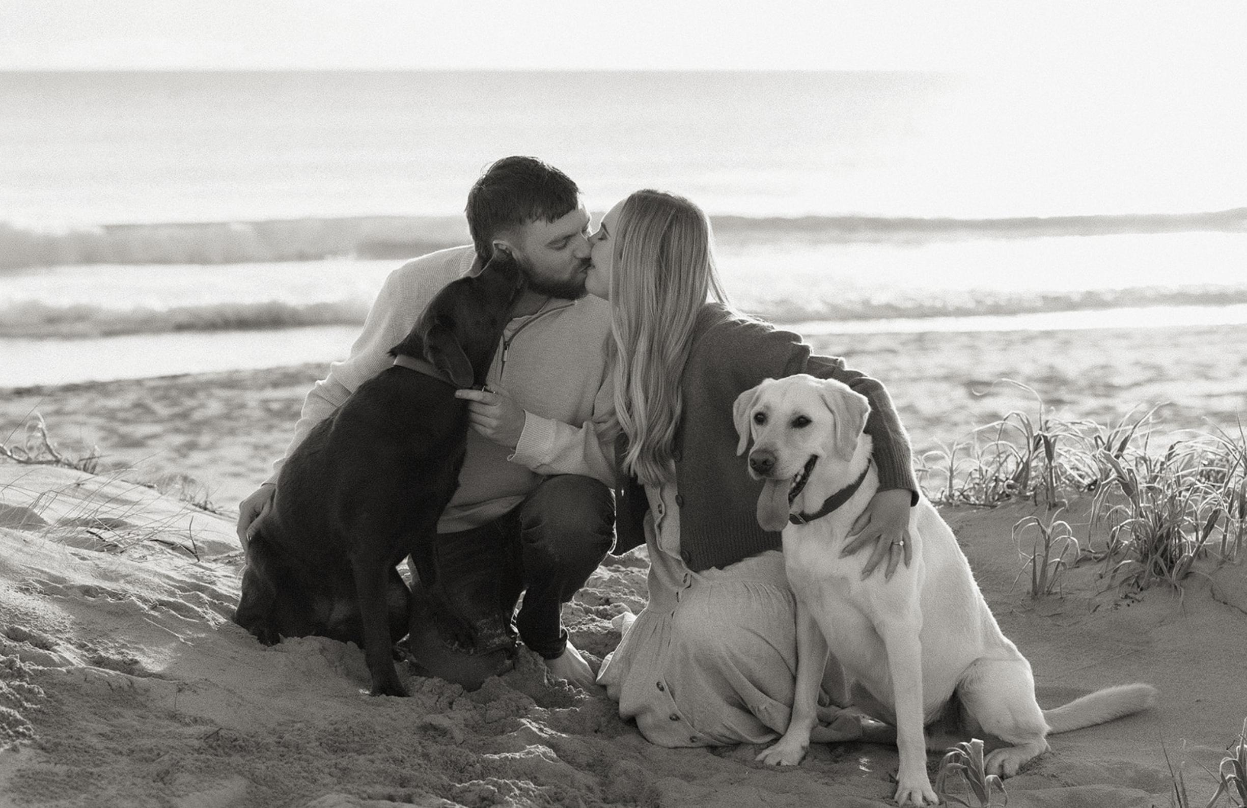 The Wedding Website of Charlotte Blacow and Shaun Bevan