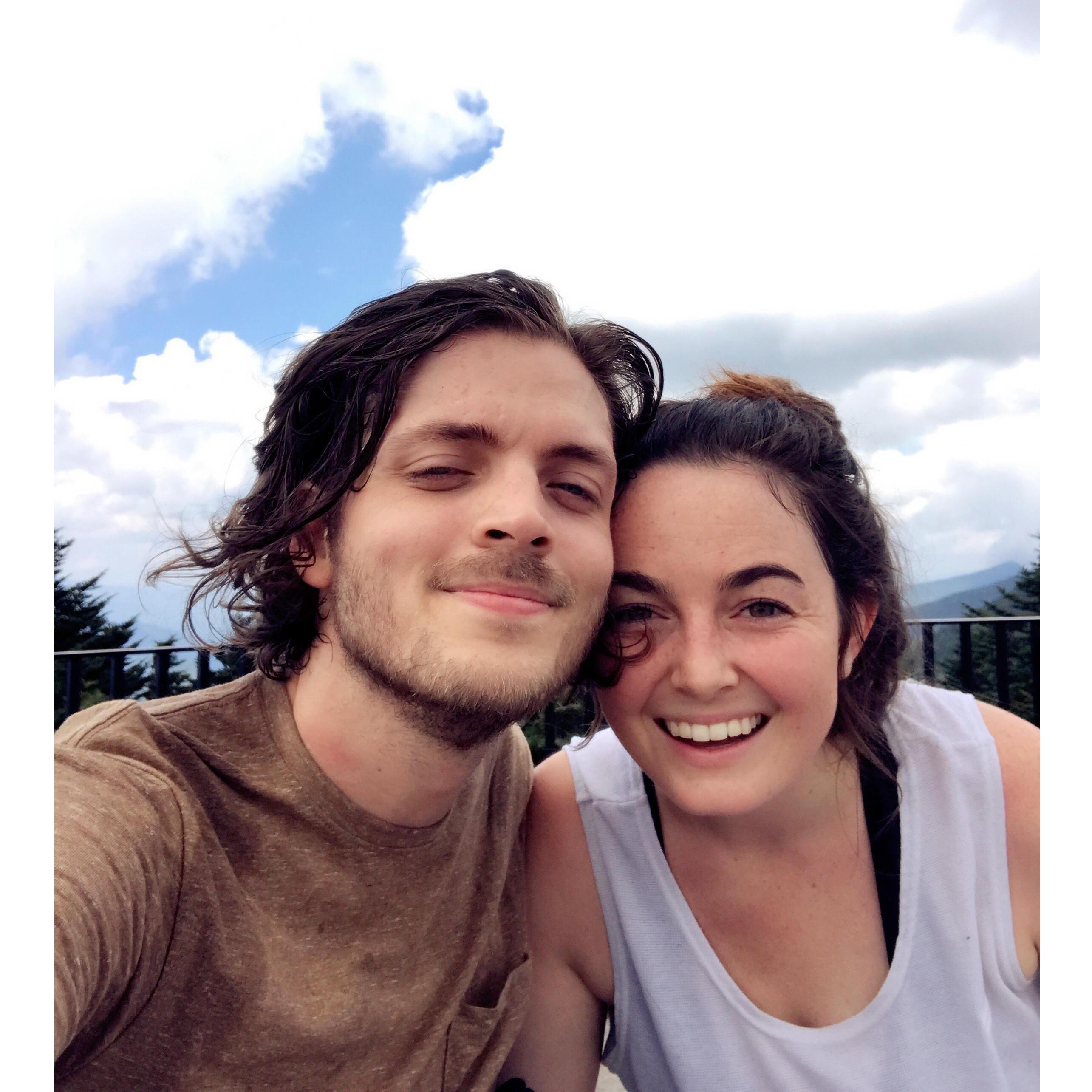 we hiked our first mountain in NC when we travelled there to see the total solar eclipse (more like total eclipse of the heart, am I right?)