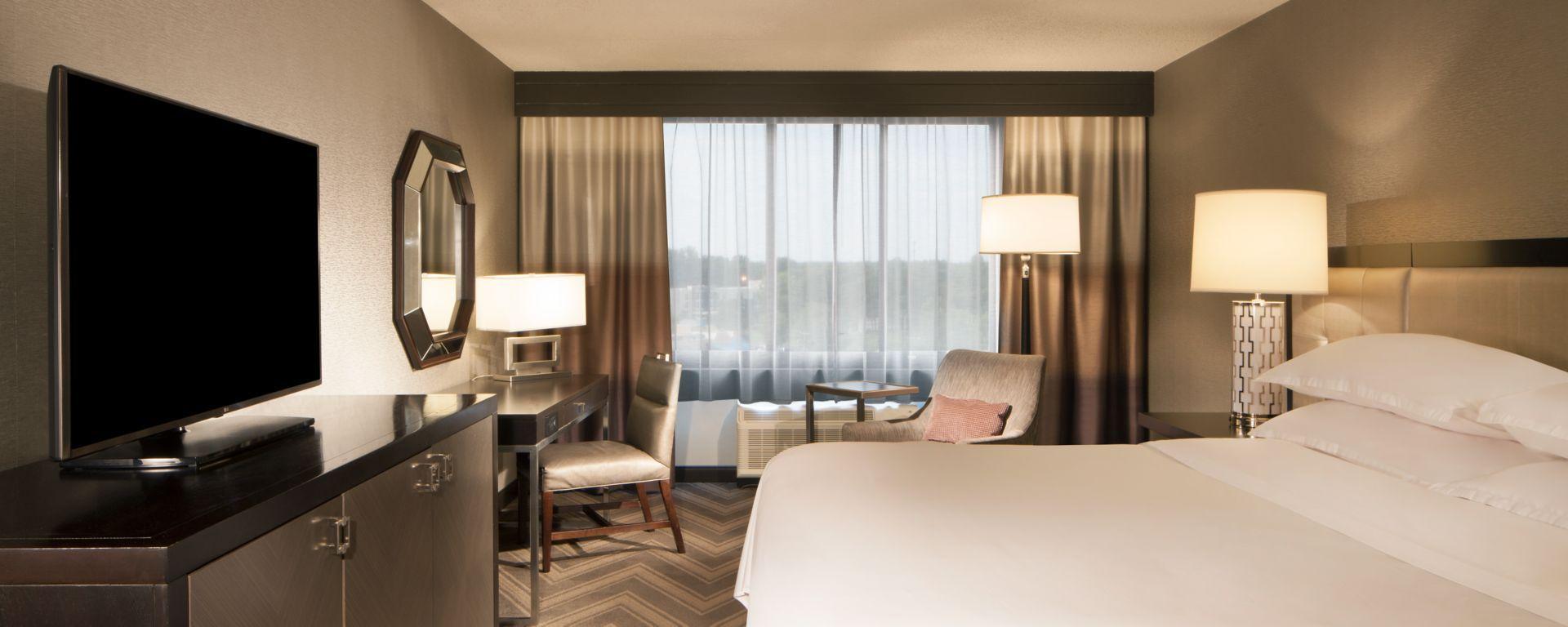 The Wedding Website of Kayra Melvin and James Whiting