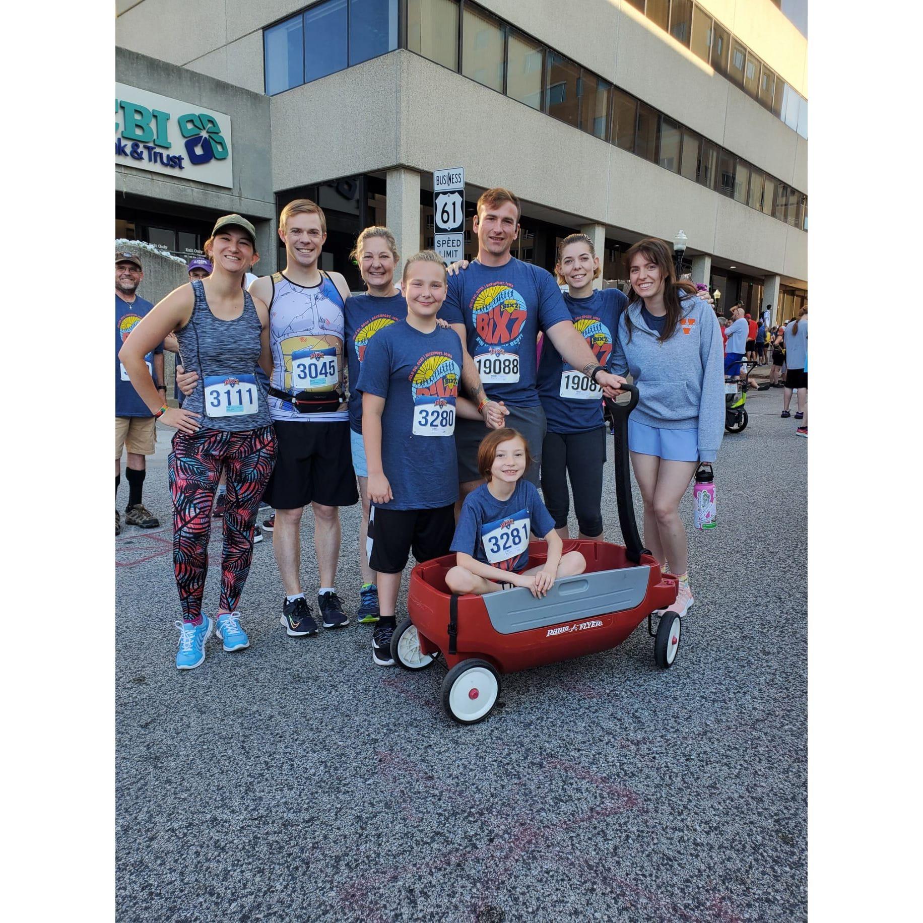 In 2022 we all ran the Bix7 in Davenport Iowa. Matt met Theo and Kaida, Hank's kids, and Hank and Katie met Lauren for the first time. Lizzi even came through and joined us for the craziness.
