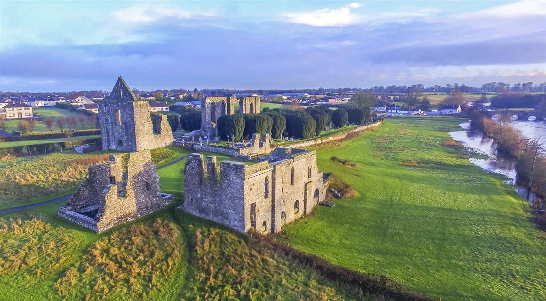 The Wedding Website of Shannon Sullivan and Finbar Casey