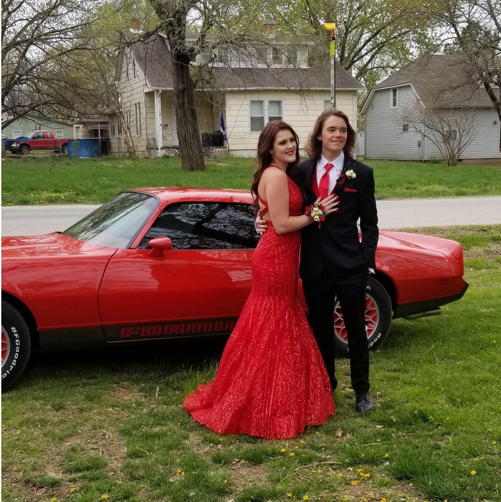 Bria 'Lees Senior prom