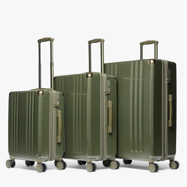 Ambeur 3-Piece Luggage Set in the Color Pine