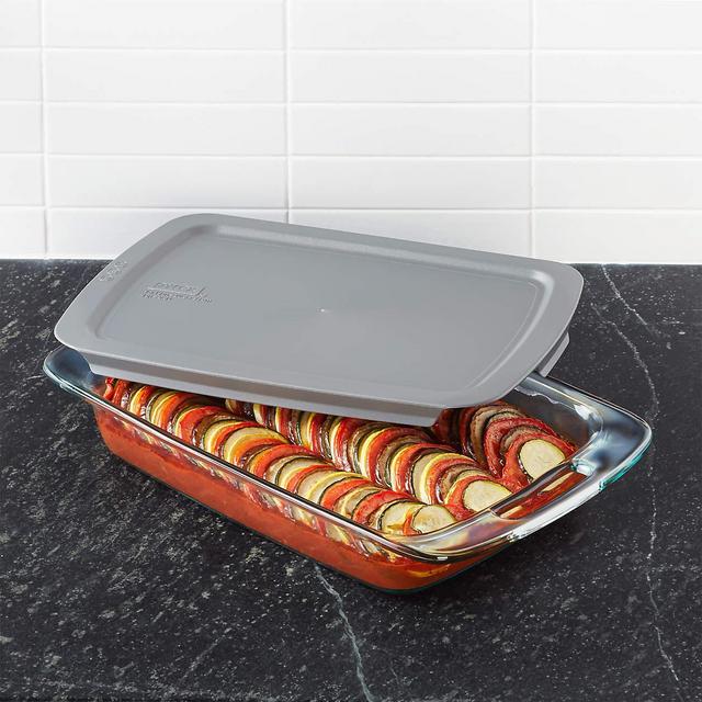 Pyrex ® Rectangular Baking Dish with Lid