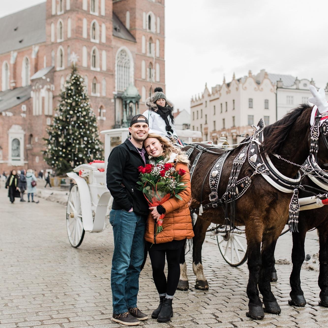 Engagement Photos in the Krakow Christmas Markets! Christmas 2022