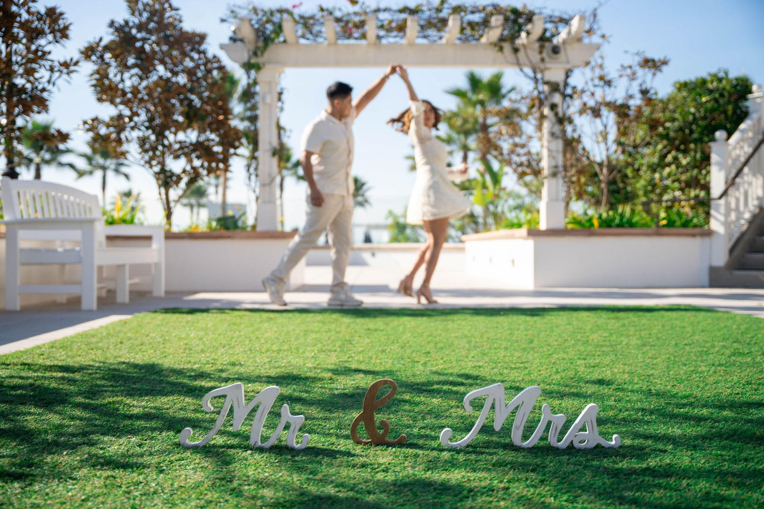 The Wedding Website of Alicia Saenz and Angel Vazquez