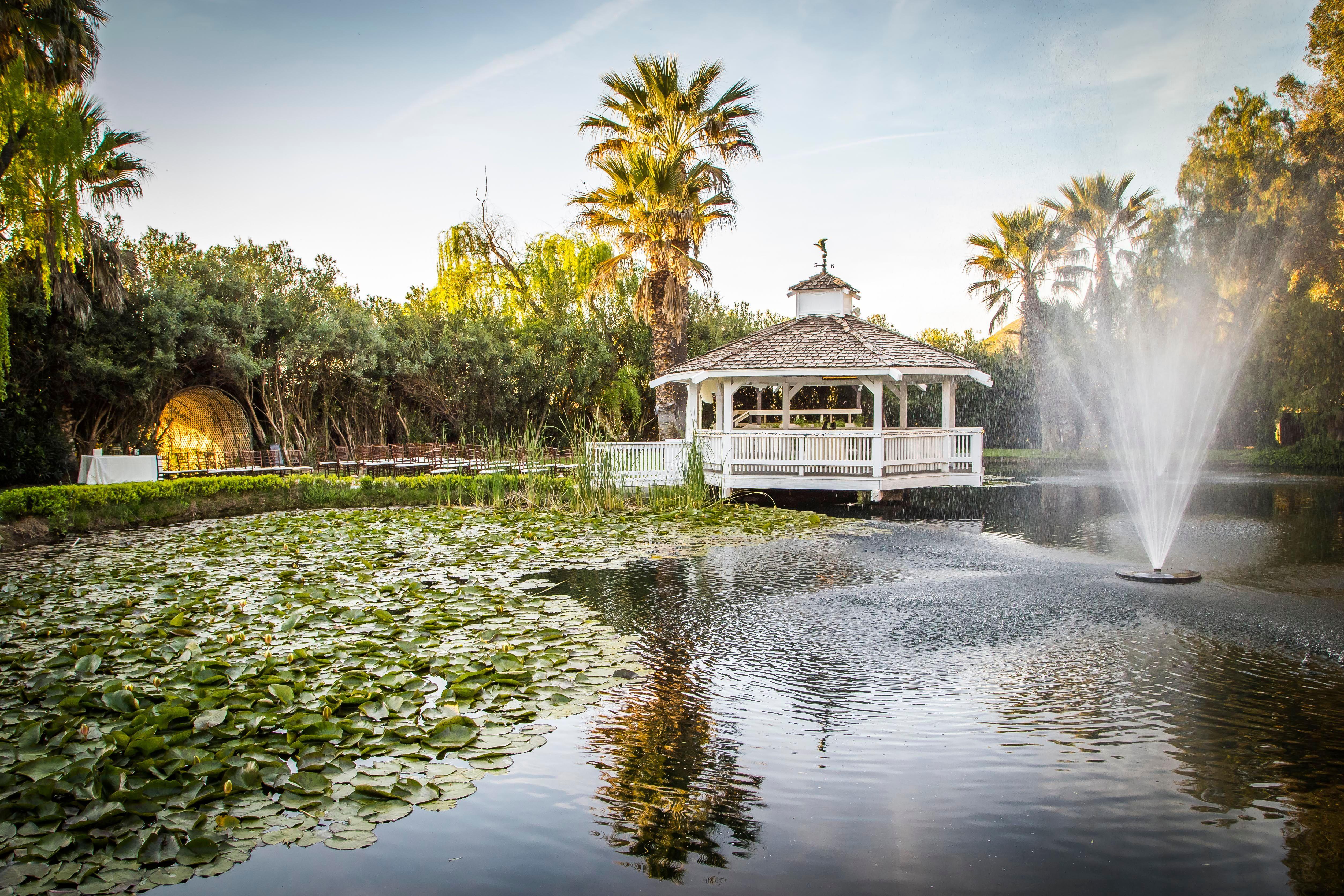 The Wedding Website of Brittany Darr and Gary Tipton