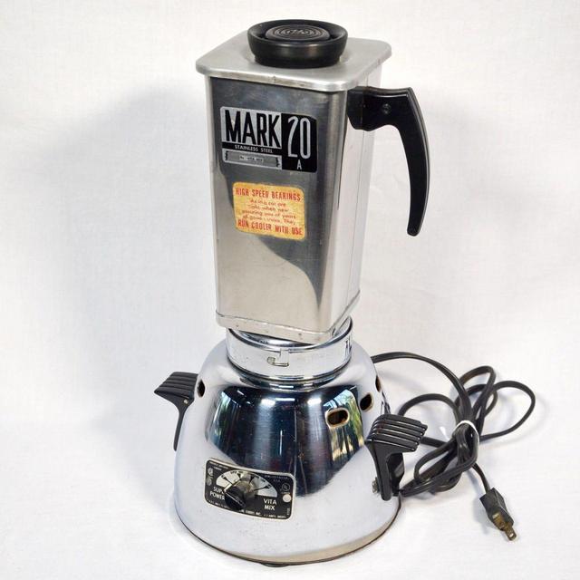 1950s Vita Mix Mark 20 Toronado Stainless Steel Liquifier / Blender Model 517