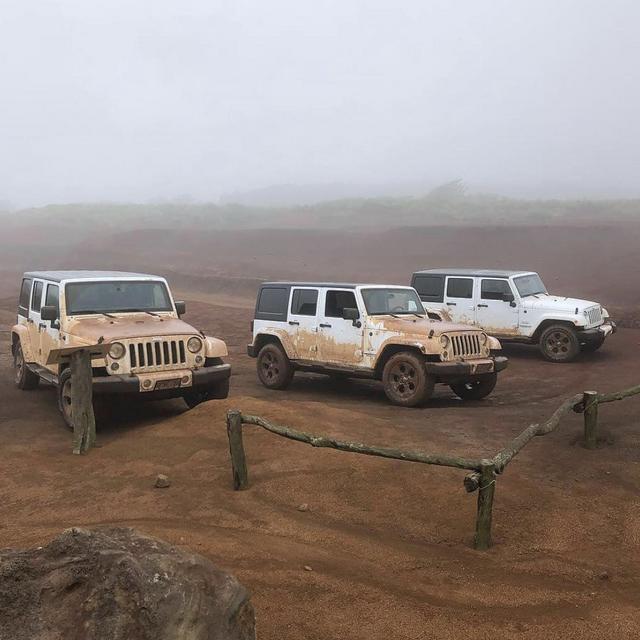 Jeep Rental on Honeymoon