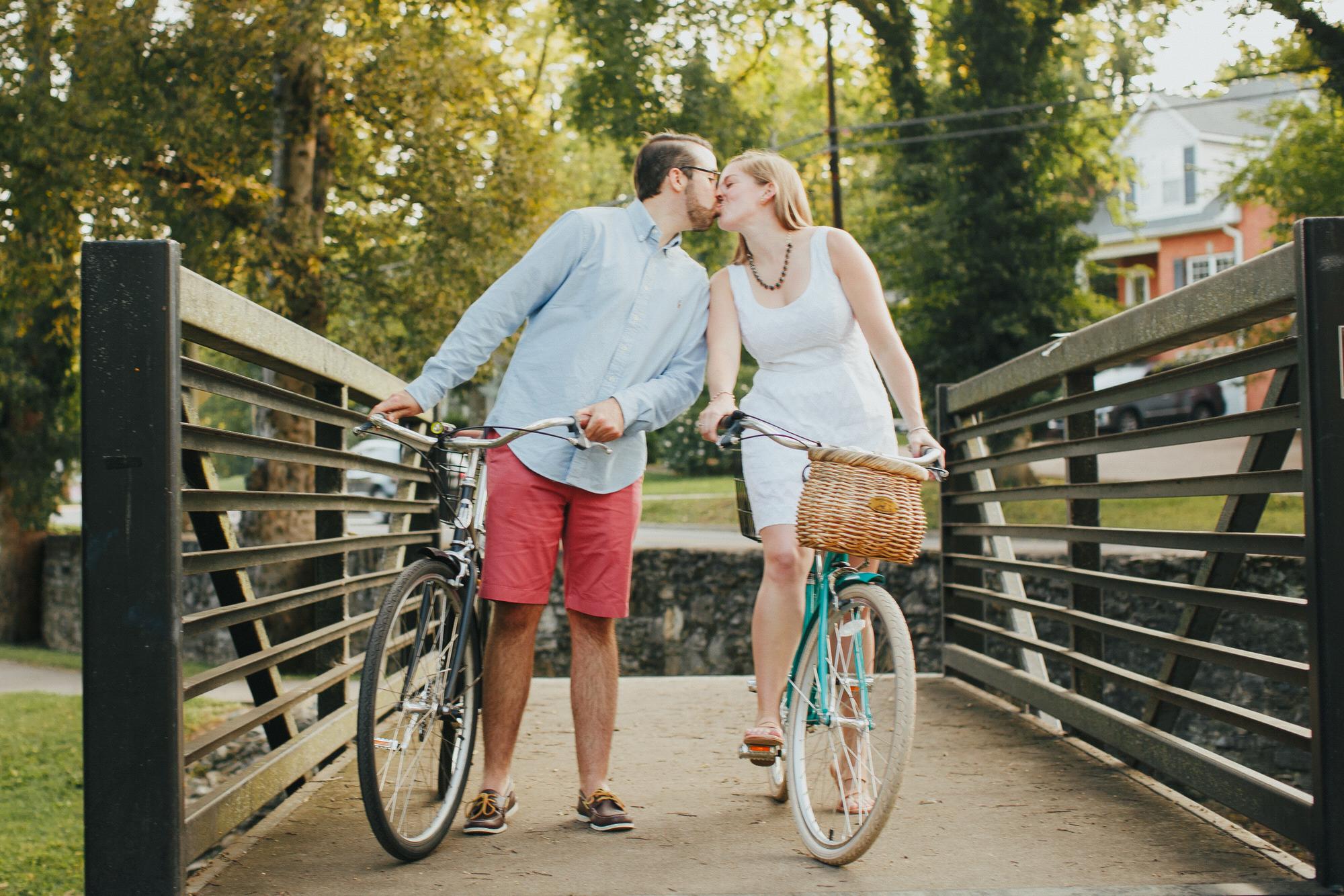 Engagement photos - September 2017, Nashville TN
