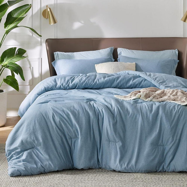 Bedsure Queen Comforter Set Kids - Storm Blue Queen Size Comforter, Soft Bedding for All Seasons, Cationic Dyed Bedding Set, 3 Pieces, 1 Comforter (90"x90") and 2 Pillow Shams (20"x26"+2")