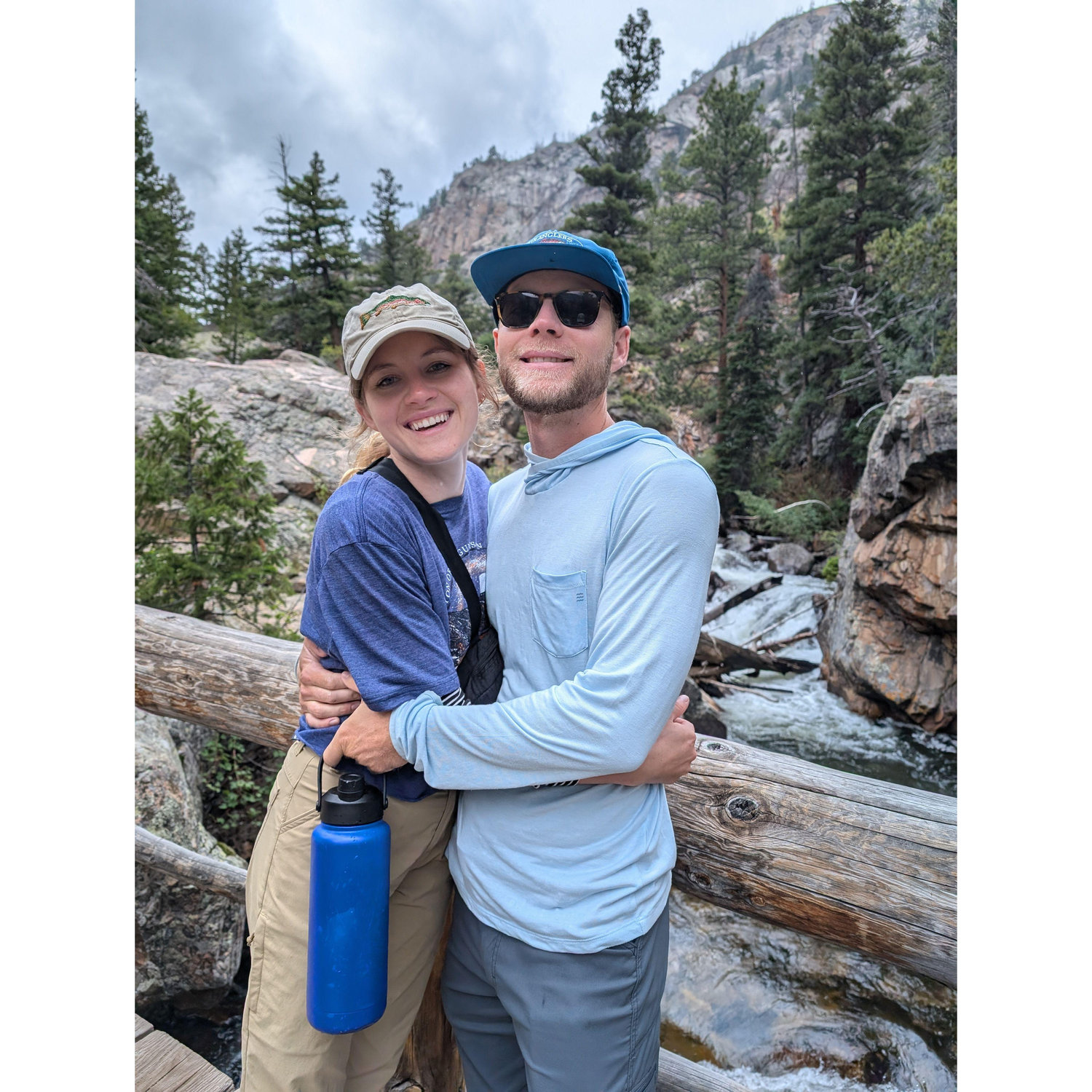 This picture was taken on a 3 mile hike we took with Heather and Massimo.
Heather and Liz aspire to be Red Bull athletes.