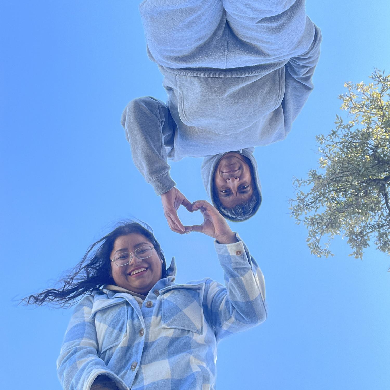 Bienvenidos a nuestra galería, esperamos que nuestras fotos puedan transmitir la felicidad y el amor que sentimos el uno por el otro y por todos ustedes. 🥰
