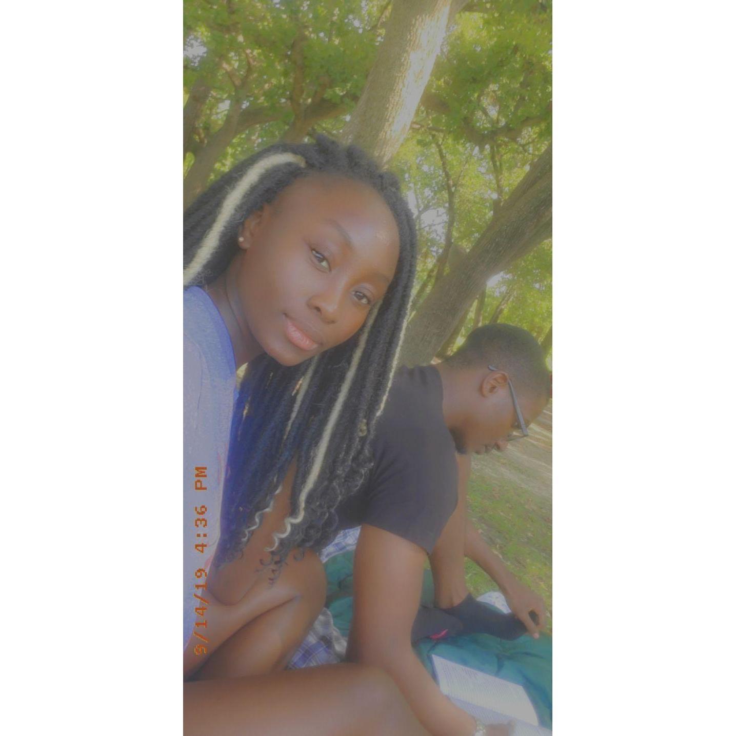 Park date reading the 5 love language