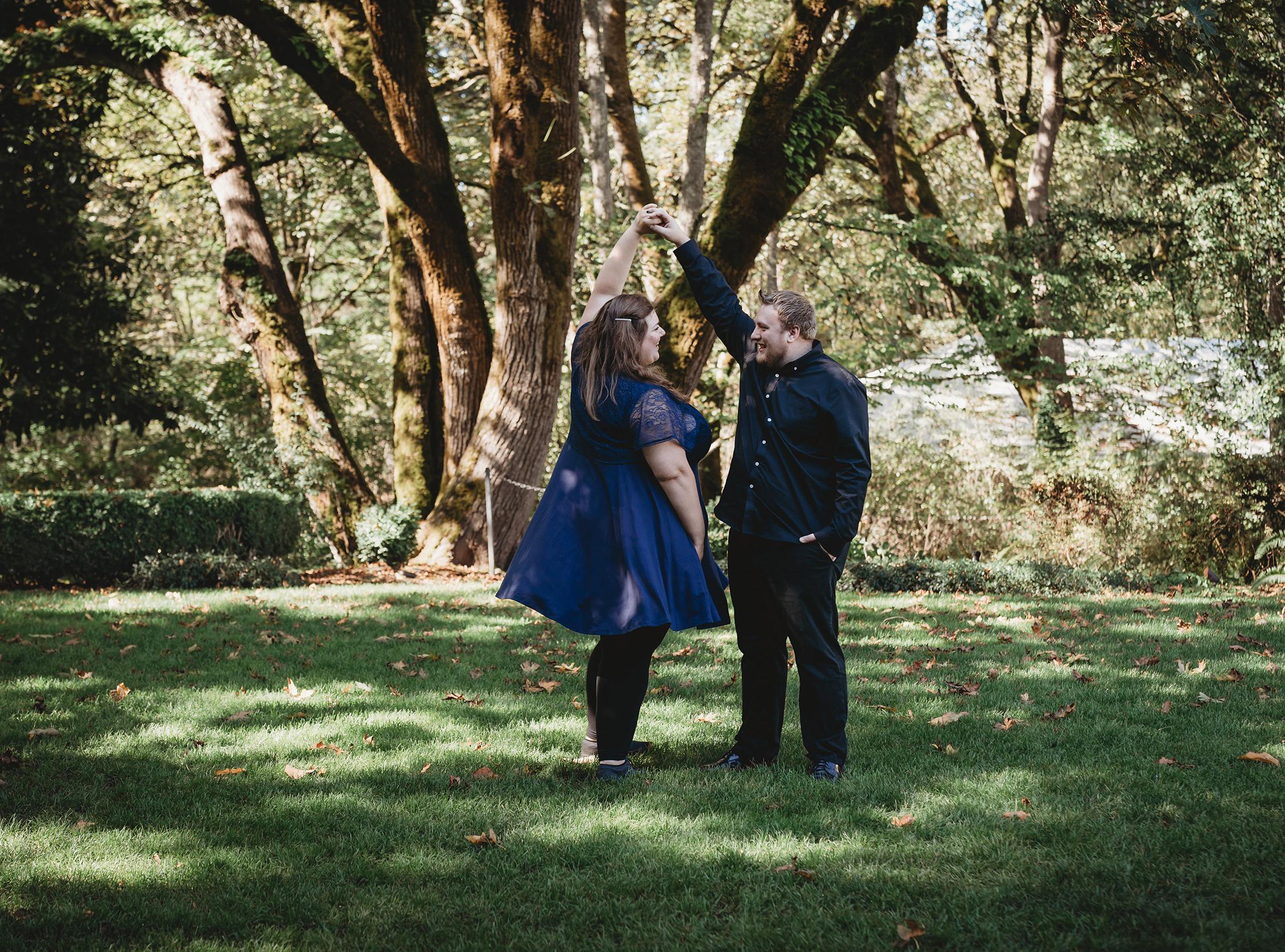 The Wedding Website of Lauren Vinge and Malachi Tyner